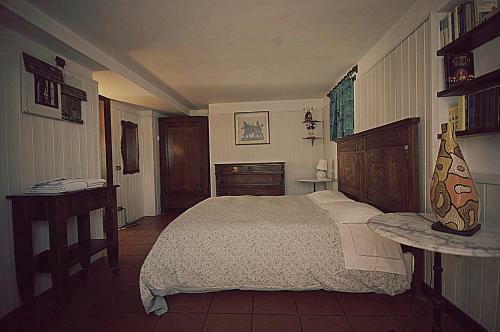 Apartment Or Room With Summer Pool
