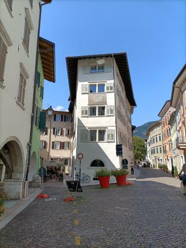 Hostal Le Meridiane Luxury Rooms In Trento