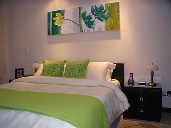 Bluezone Apartments