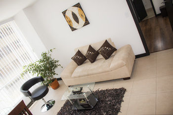 Bluezone Apartments
