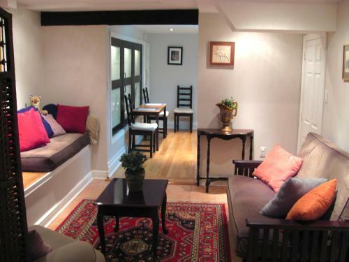 Executive Underground Apartment