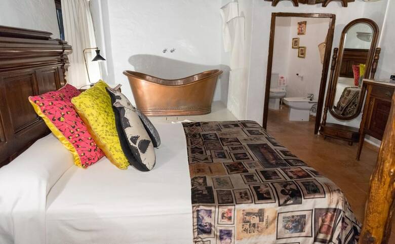 Hotel Pikes Ibiza
