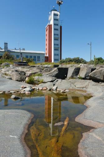 Hotel Kylm�pihlaja Lighthouse