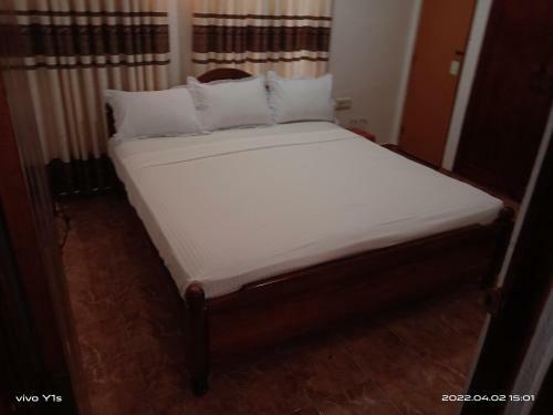 'franklyn', Homestay