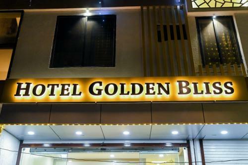 Hotel Golden Bliss