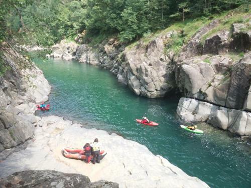 C� Del T�mas