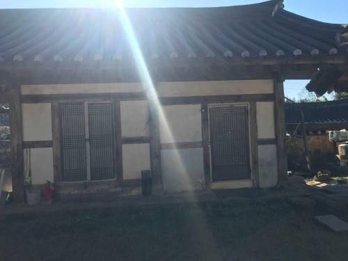 Hostal Mangindang Hanok