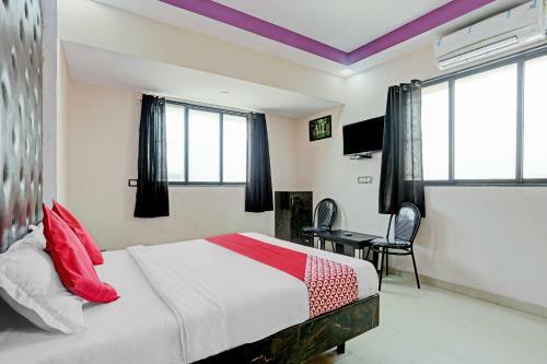 Oyo 79851 Hotel Sai Nitya Residency