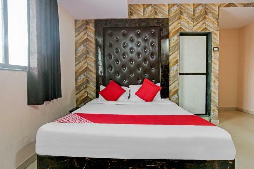 Oyo 79851 Hotel Sai Nitya Residency