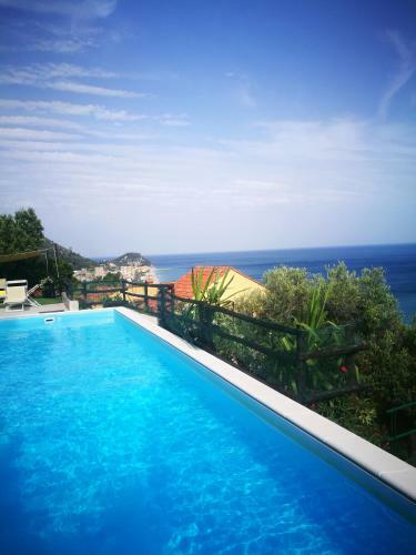 Lo Scoglio Apartment
