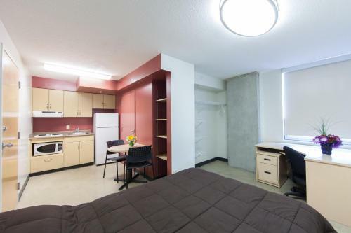 Albergue Macewan University Residence