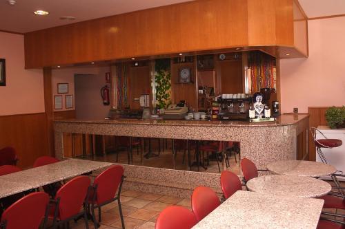 Hostal Residencia Porta Nova