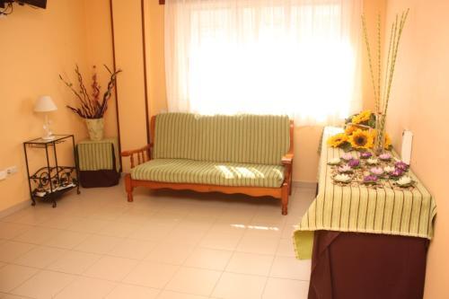 Hostal Residencia Porta Nova