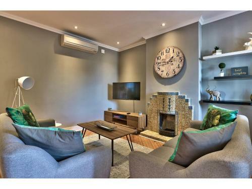 Greenpoint Apartments