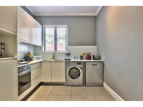 Greenpoint Apartments