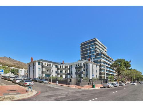 Greenpoint Apartments