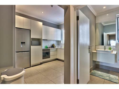 Greenpoint Apartments