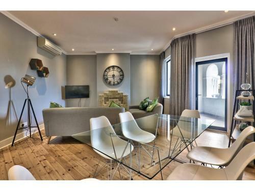 Greenpoint Apartments