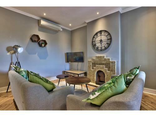Greenpoint Apartments
