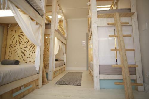 Hostal Moy Guesthouse