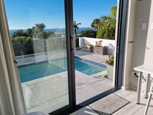 Hostal Camps Bay Cosy Accommodation