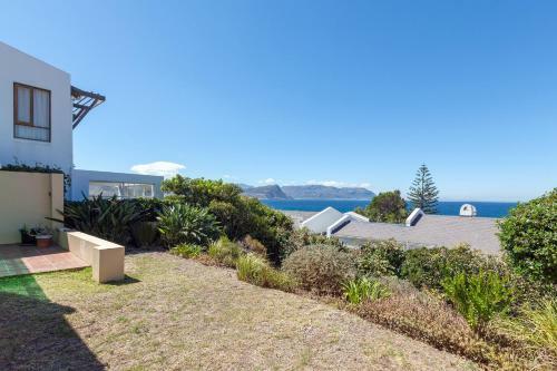Seascape Cottage