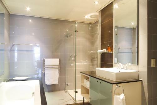 Cape Royale Luxury Apartments By Stay In Luxury