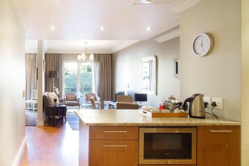 Cape Royale Luxury Apartments By Stay In Luxury
