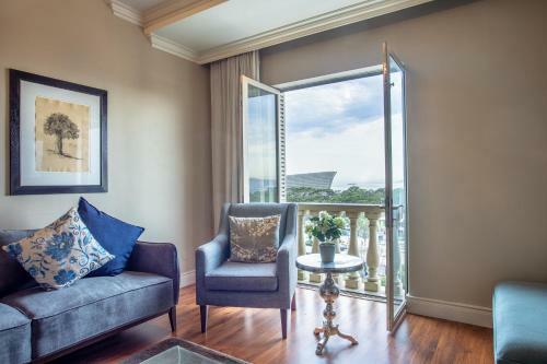 Cape Royale Luxury Apartments By Stay In Luxury