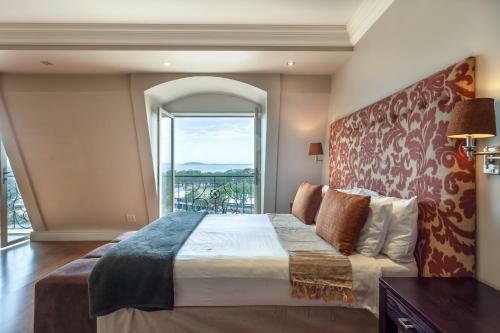 Cape Royale Luxury Apartments By Stay In Luxury