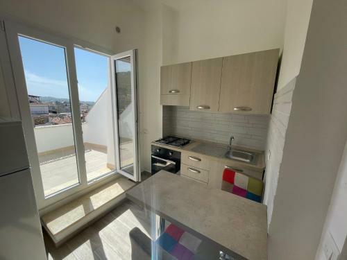 Apartamento A Pochi Passi Dalla Piazza- Vista Mare