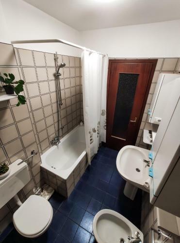 Apartamento Da Vinci's House, A Due Passi Dalla Reggia