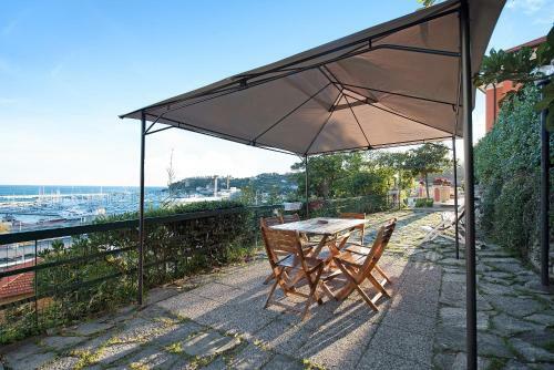 Apartamento Trilocale In Villa Vista Mare Apt 2