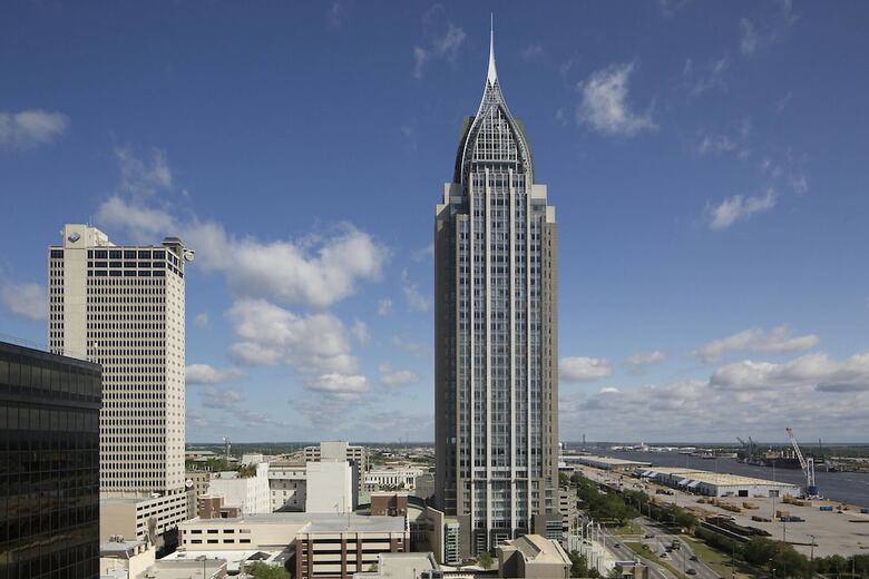 Renaissance Mobile Riverview Plaza Hotel