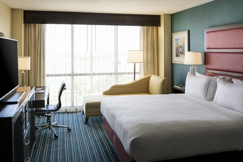 Renaissance Mobile Riverview Plaza Hotel