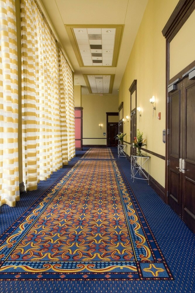 Renaissance Mobile Riverview Plaza Hotel