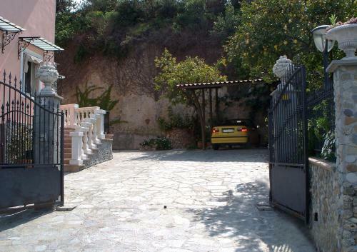 Bed & Breakfast La Tana Del Tasso Ventimiglia