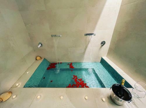 Villa Secret Garden - Suites & Apartments
