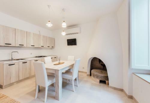 Villa Secret Garden - Suites & Apartments