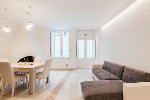 Villa Secret Garden - Suites & Apartments