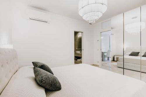 Villa Secret Garden - Suites & Apartments