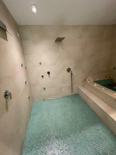 Villa Secret Garden - Suites & Apartments