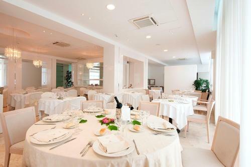 Hotel Excelsior
