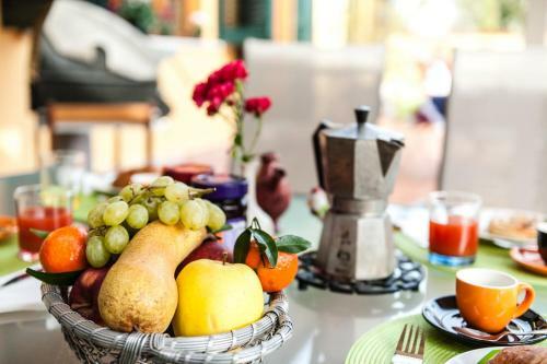 Bed & Breakfast Lenzi?s Bottega And Gallery Suites