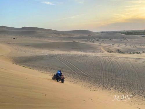 Dunhuang Manman International Desert Outdoor Campground
