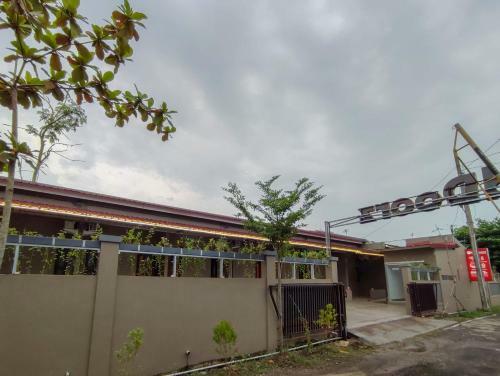 Hotel Reddoorz Syariah Near Exit Tol Pemalang Comal 2