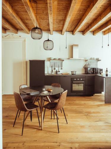 Bre Apartments - Magellano