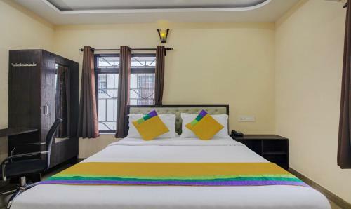 Hotel Treebo Trip Growval Residency Ahirini Market
