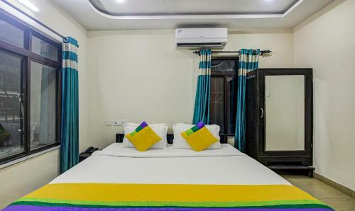 Hotel Treebo Trip Growval Residency Ahirini Market