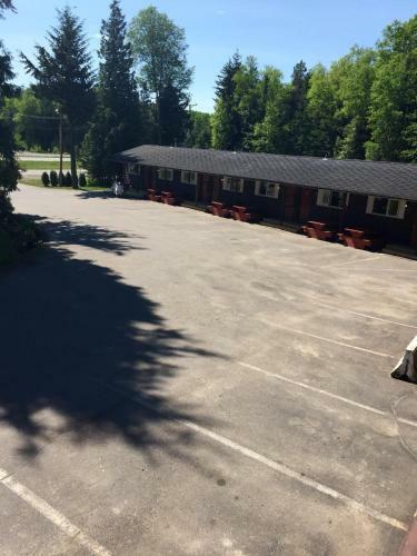 Copper River Motel